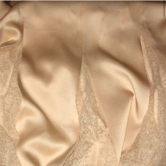 Luxury designer silk lace skirt - Picture 2 of 4